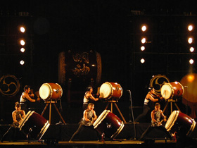 太鼓集団天邪鬼によるイベント演奏